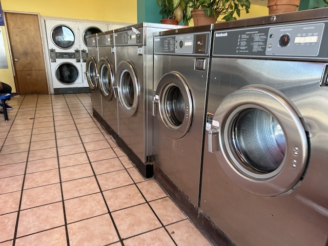 Established Laundromat In Dallas County